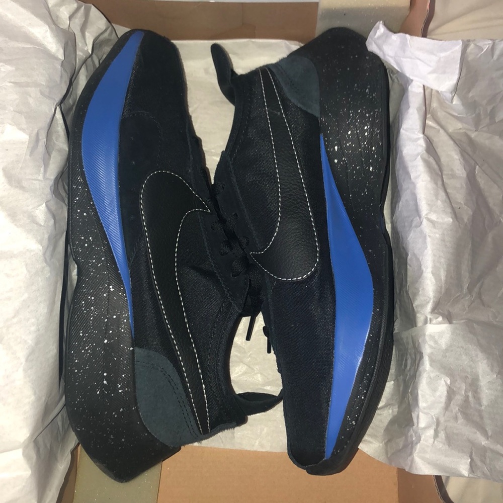 Nike Moon Racer Qs